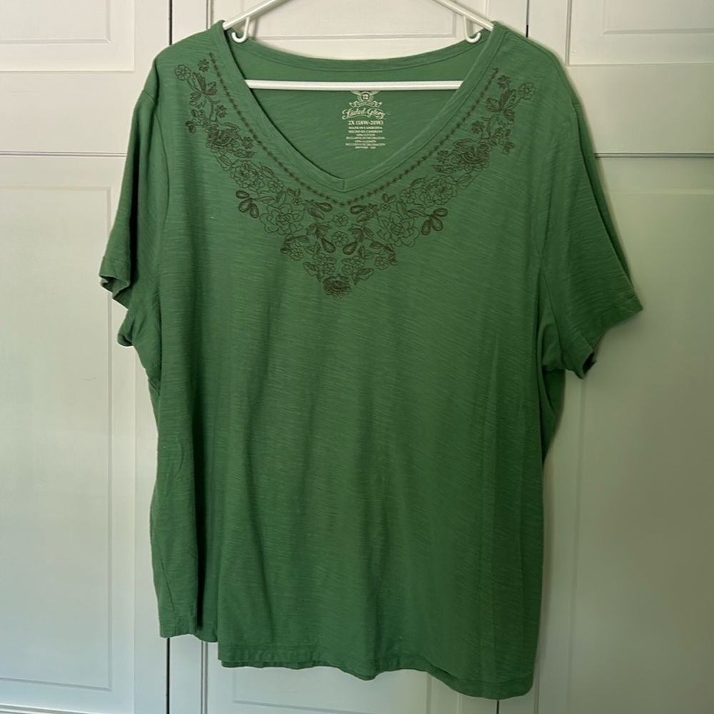 Faded Glory 2X (18W - 20W) Green V neck Tee Shirt